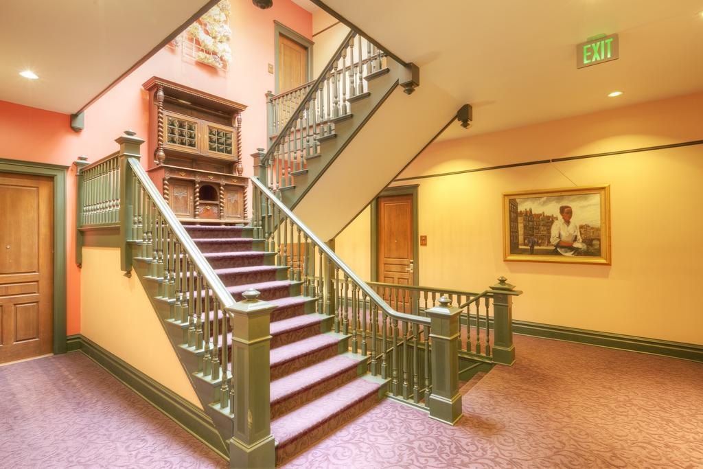 Montvale Hotel (Adults Only) Spokane Exterior photo